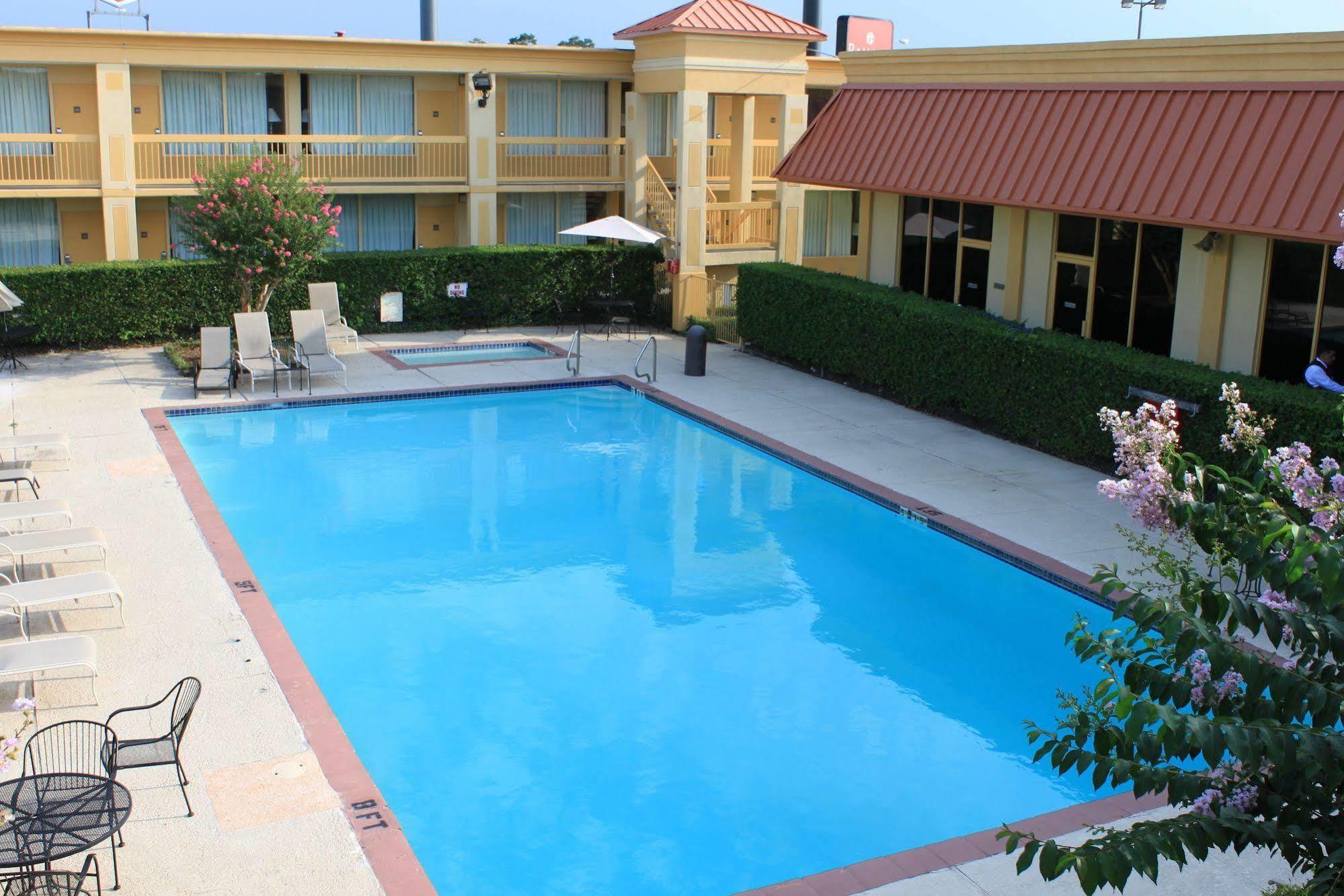 Hotel Elev8 Conroe Esterno foto